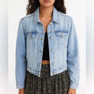 American Eagle Outfitters Light Blue Cropped Jean Jacket